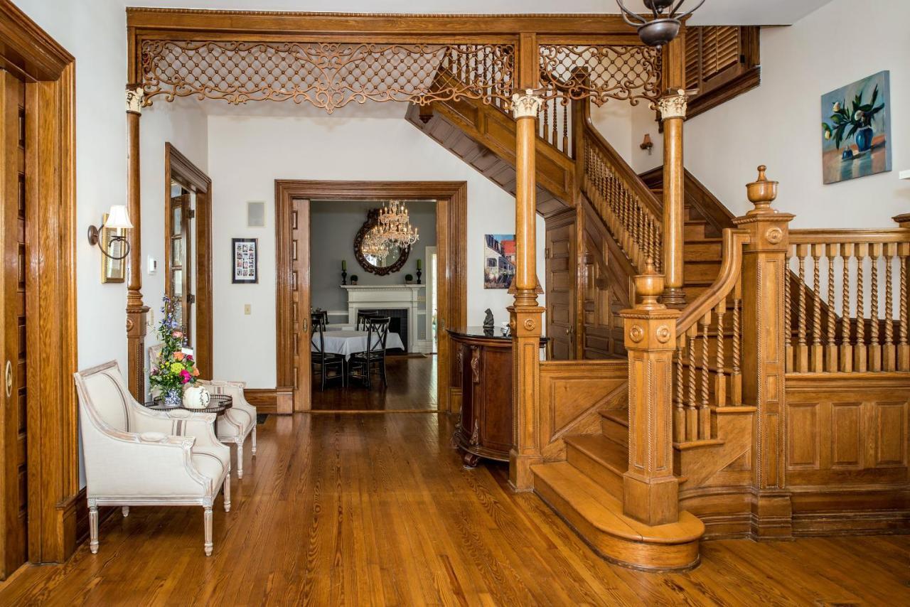 The Jarvis At 220 Bed & Breakfast Ню Берн Екстериор снимка